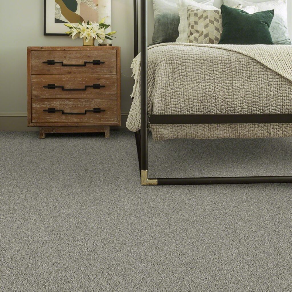 Bedroom carpet floor | Rigdon Floor Coverings Inc